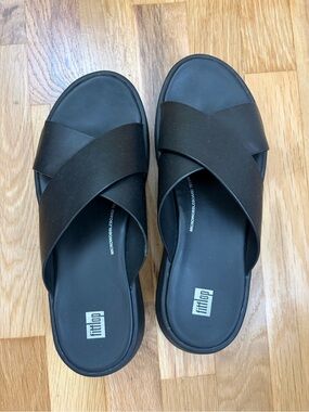 Flip flop sandals, size 9